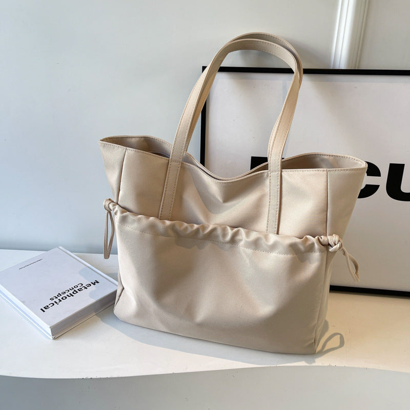 Mercedes | Bolso Tote de Nylon — imagen 1