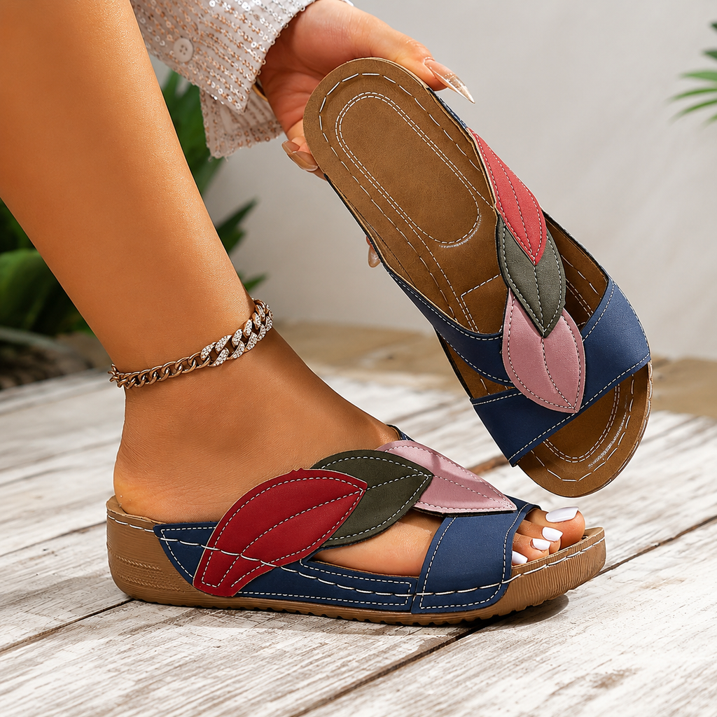 Lorena | Sandalias de Cuña con Tiras Cruzadas — imagen 5