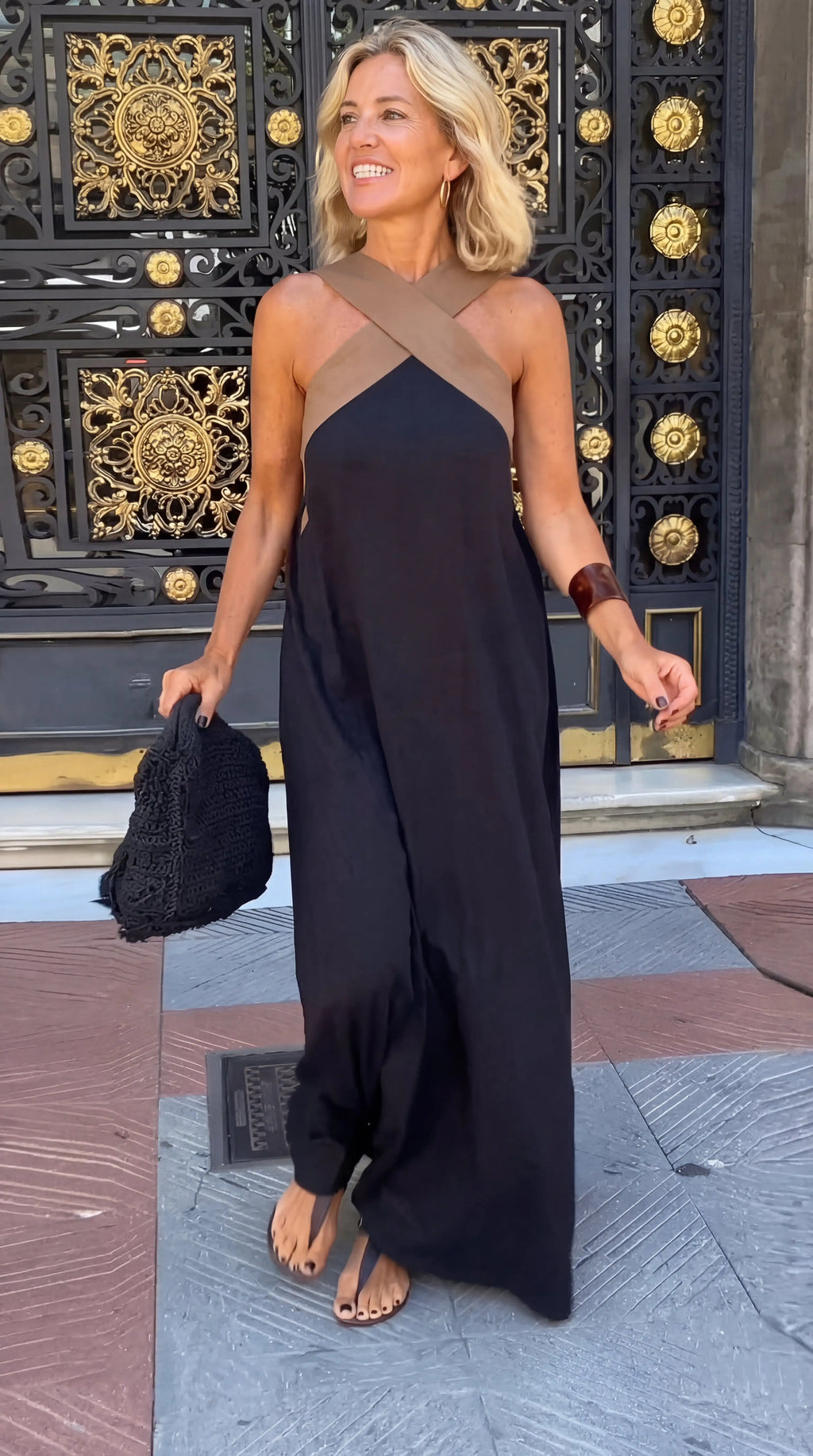Delphine Alba | Vestido con Corte Cruzado