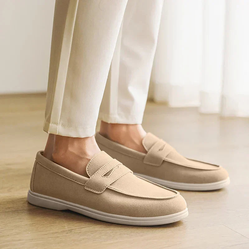 Adrián | Mocasines de ante elegantes — imagen 3