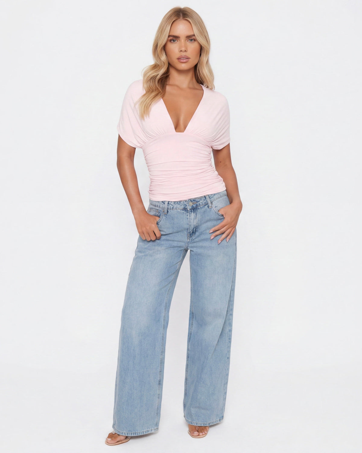 Rocío | Top con Escote Profundo y Lazada — imagen 1