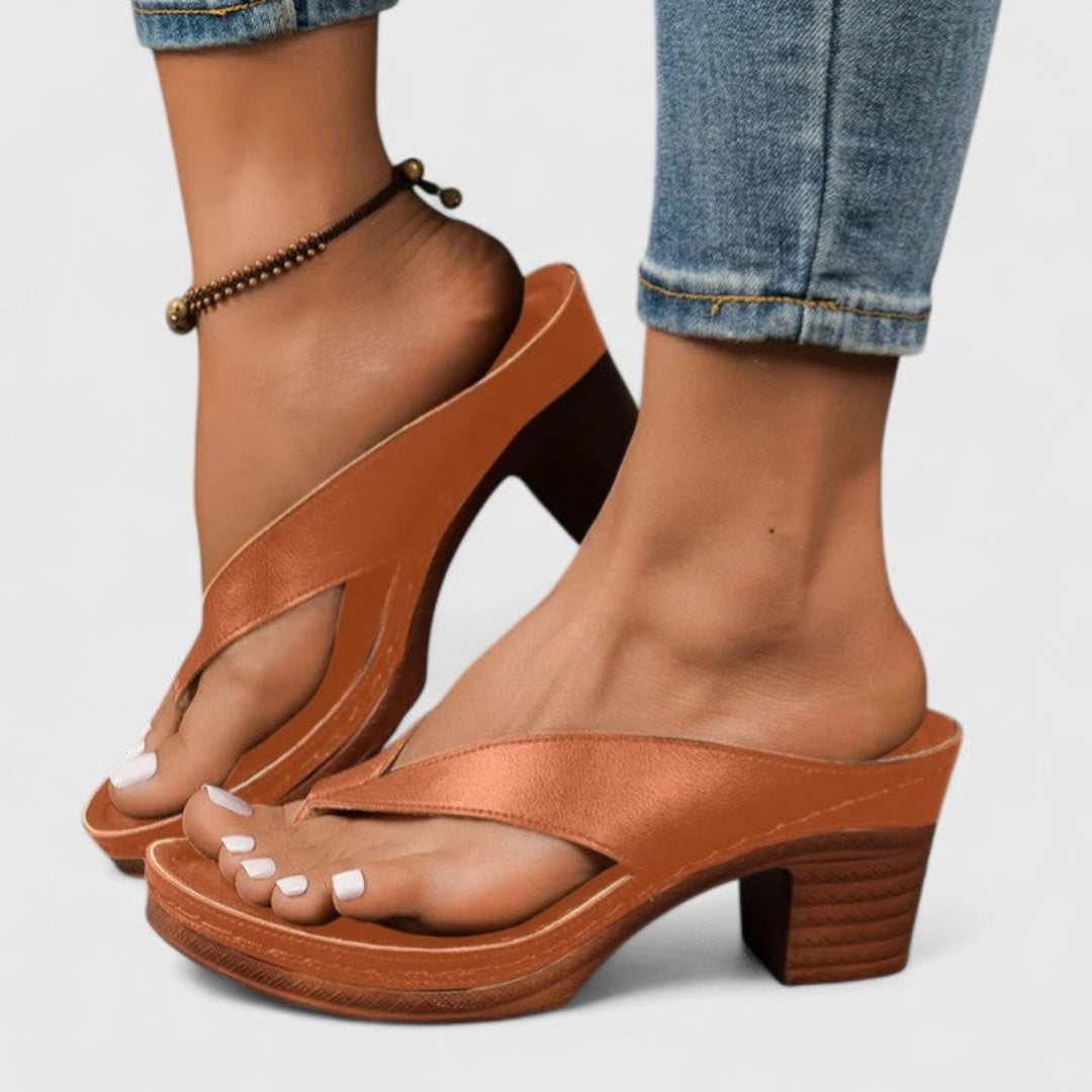 Macarena Adriana | Sandalias de Dedo con Tacón Chunky Mujer